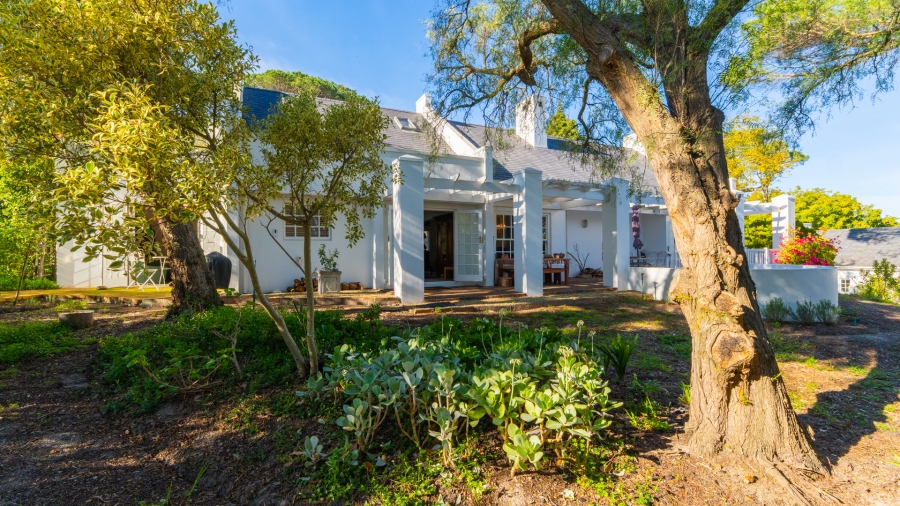 3 Bedroom Property for Sale in Zevenwacht Farm Village Western Cape